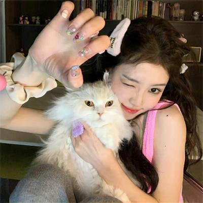 到了联谊会上发现连一个女生都没有