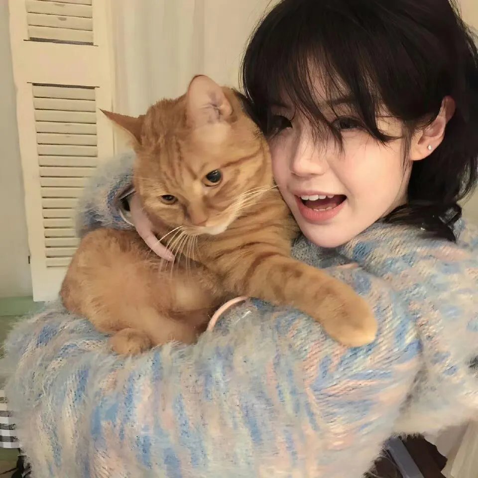 国民校草是女生·动态漫